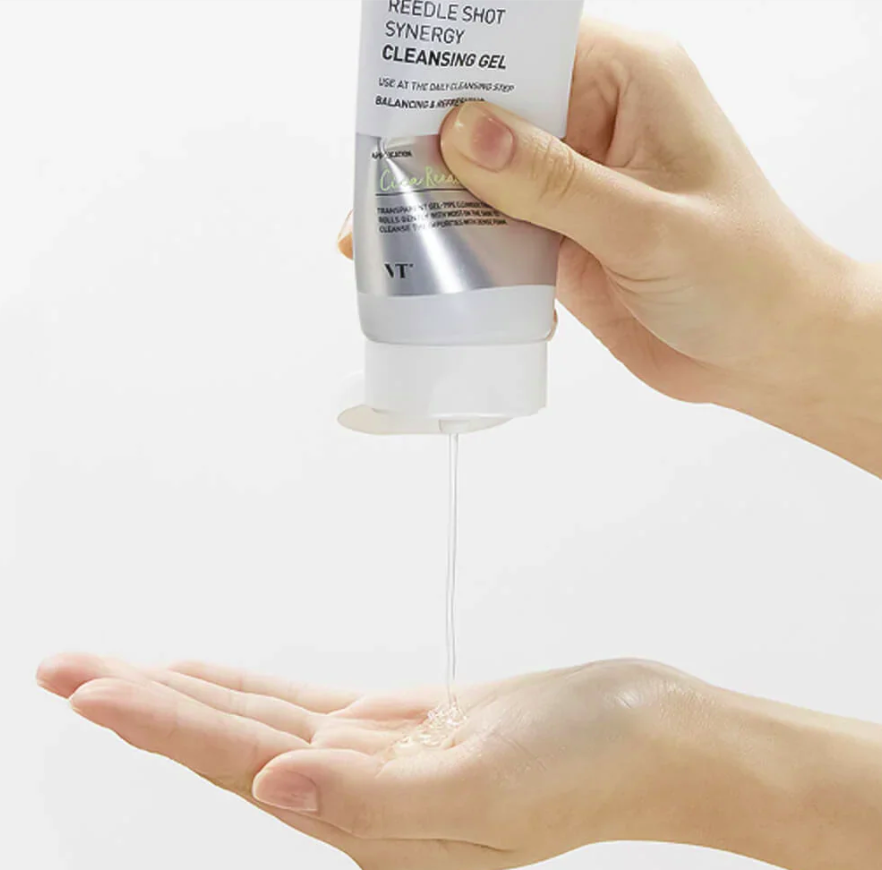 VT Reedle Shot Synergy Cleansing Gel
